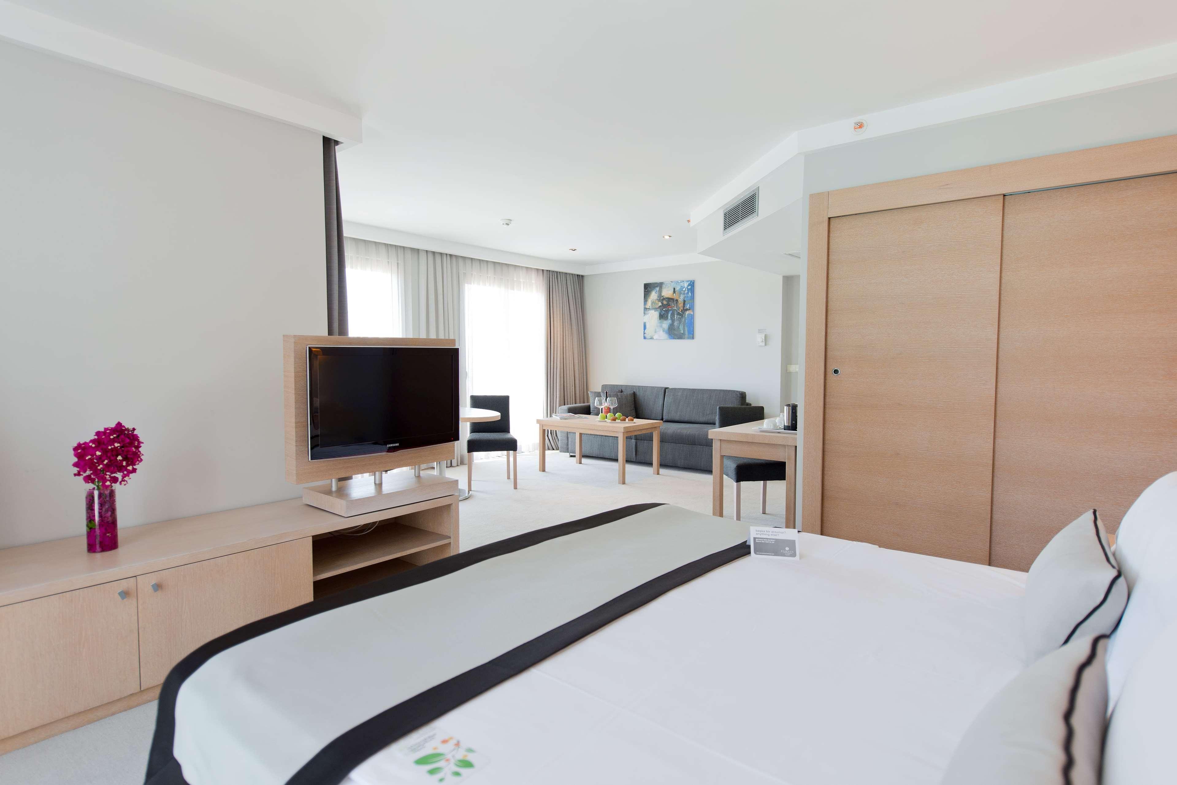 Ramada Resort By Wyndham Bodrum Bitez Exterior photo